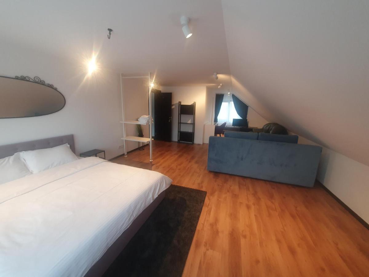 Pensiunea Relax Curtea De Arges Bagian luar foto