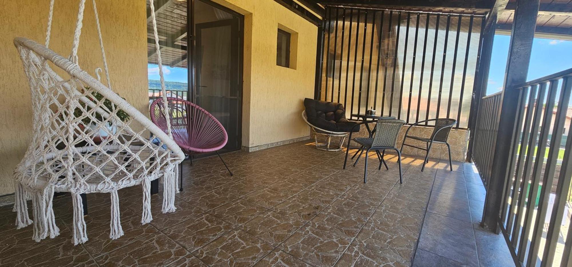 Pensiunea Relax Curtea De Arges Bagian luar foto