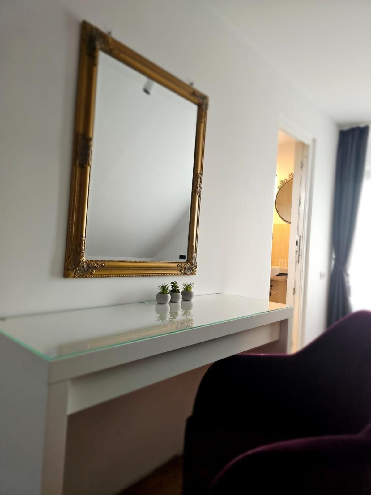 Pensiunea Relax Curtea De Arges Bagian luar foto